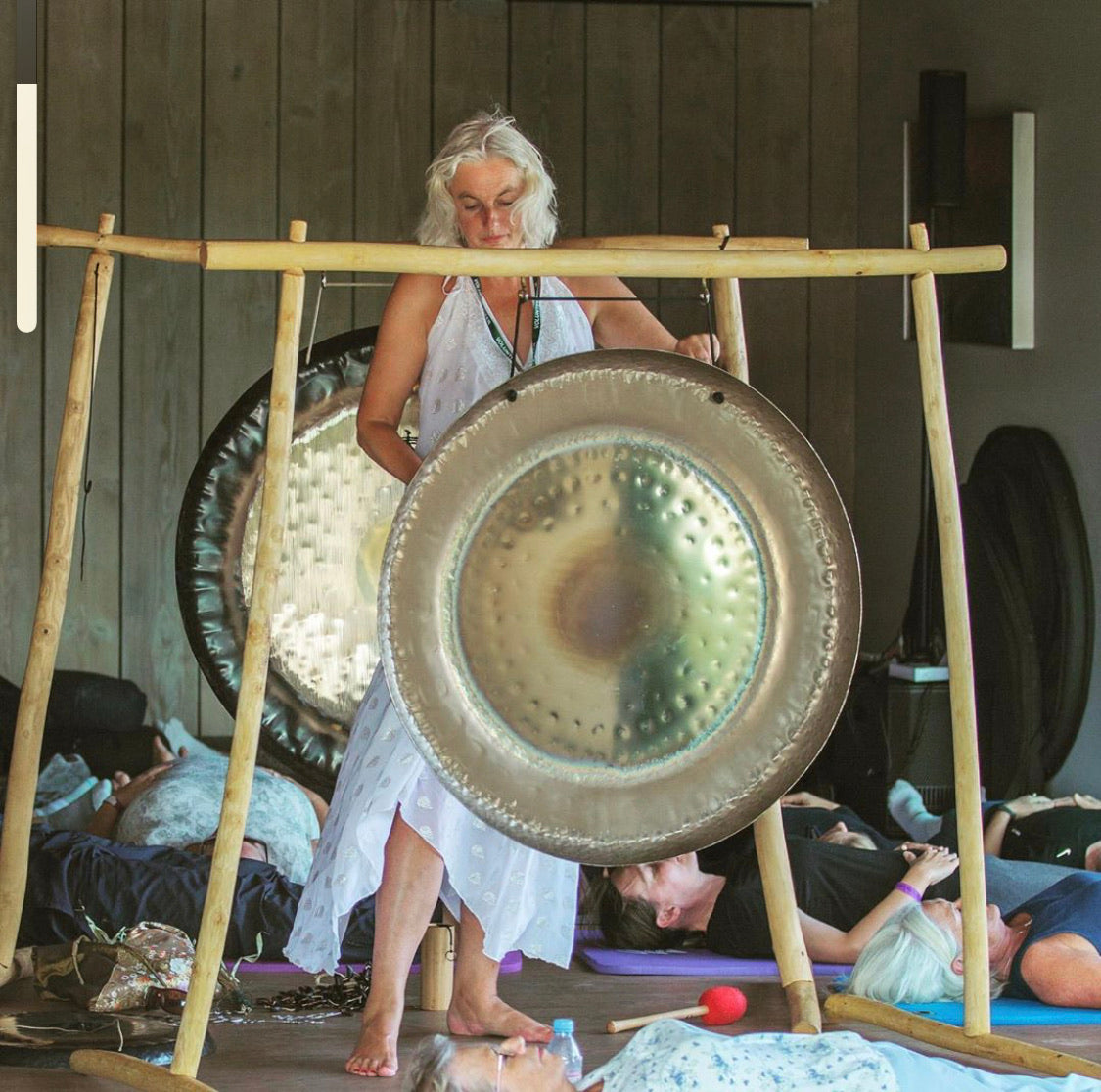 Gong Bath and events with Scania, gong Baths, sound baths, gong baths in dorset, gong baths in hampshire, sound baths in dorset, sound baths in Poole, Gong bath events, gongs, counselling, psychotherapy, mental health, boost your immune system